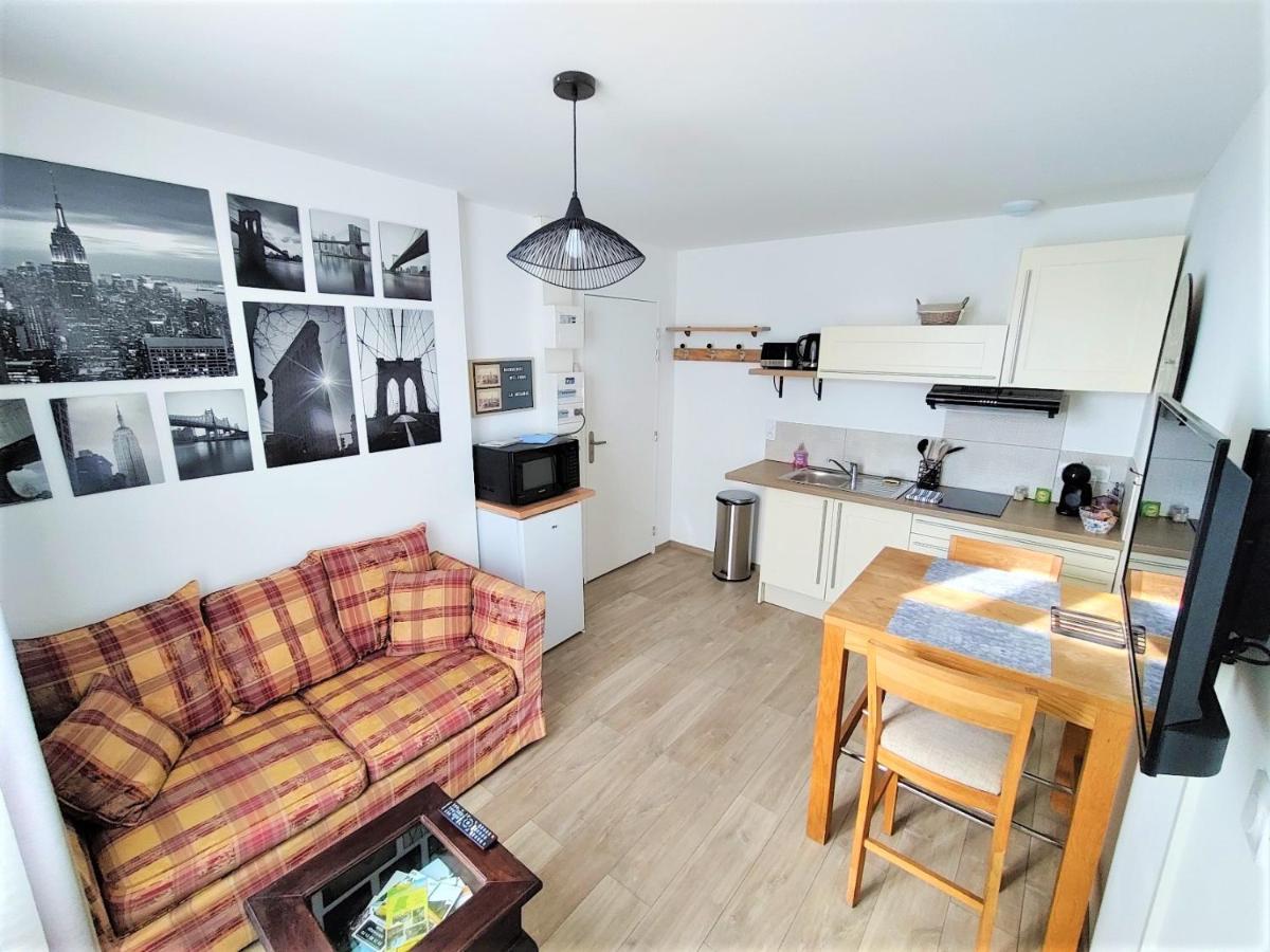 Appartement T2 "Mesange" Hyper Centre D'Ernée Dış mekan fotoğraf