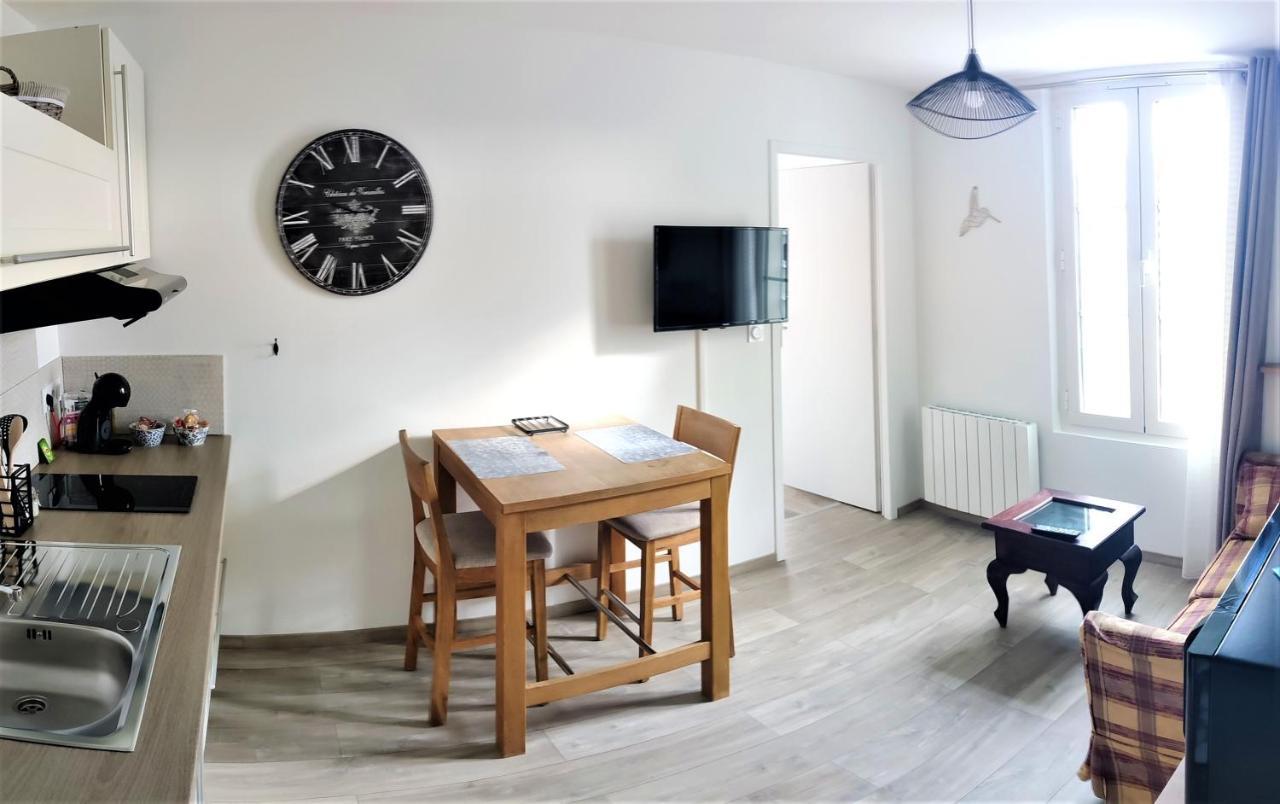 Appartement T2 "Mesange" Hyper Centre D'Ernée Dış mekan fotoğraf